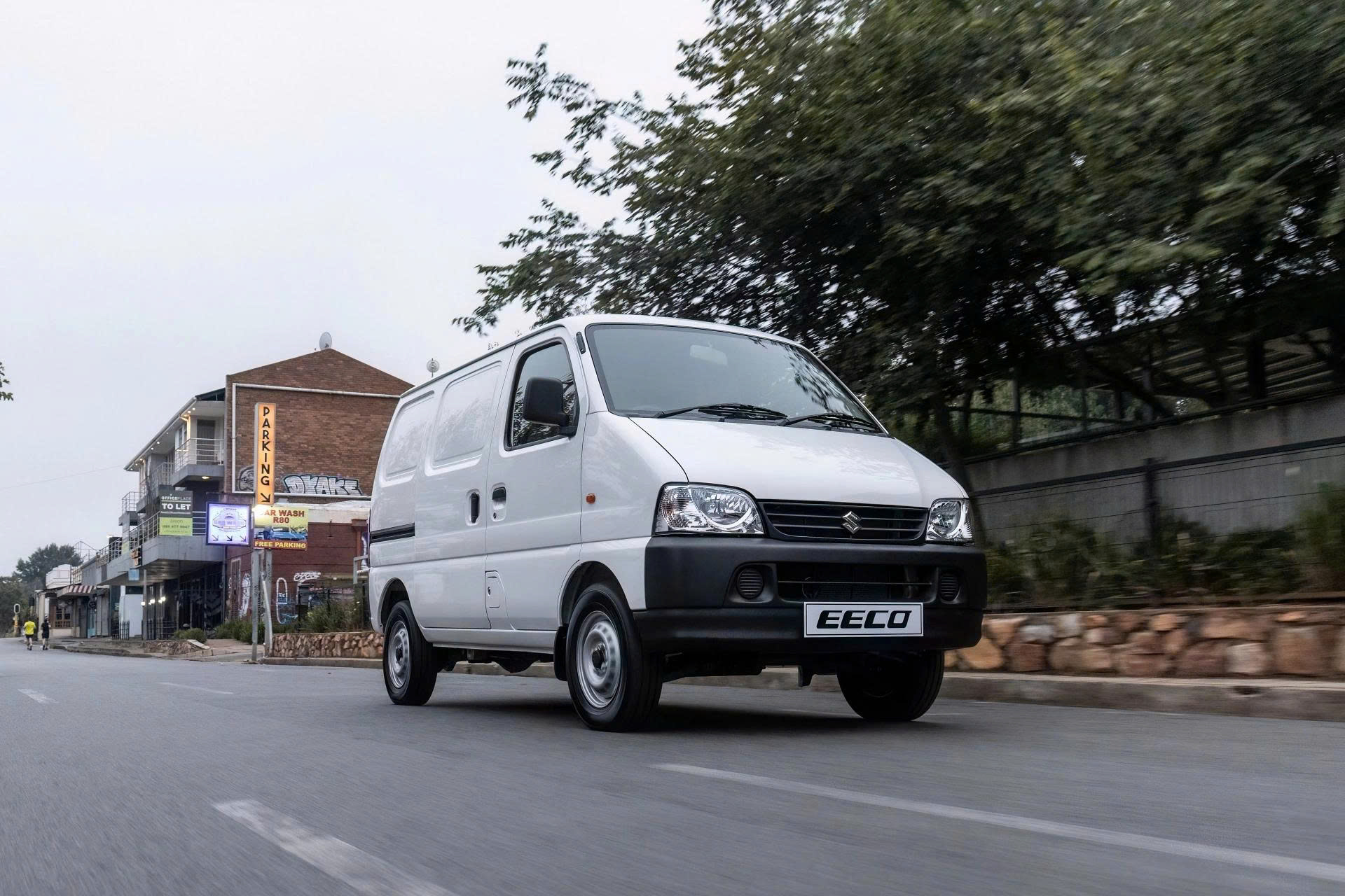 Điểm danh loạt xe ra mắt Việt Nam th&aacute;ng cuối năm: Trải d&agrave;i nhiều ph&acirc;n kh&uacute;c, c&oacute; cả si&ecirc;u xe, th&ecirc;m một mẫu tải van lần đầu xuất hiện- Ảnh 9.