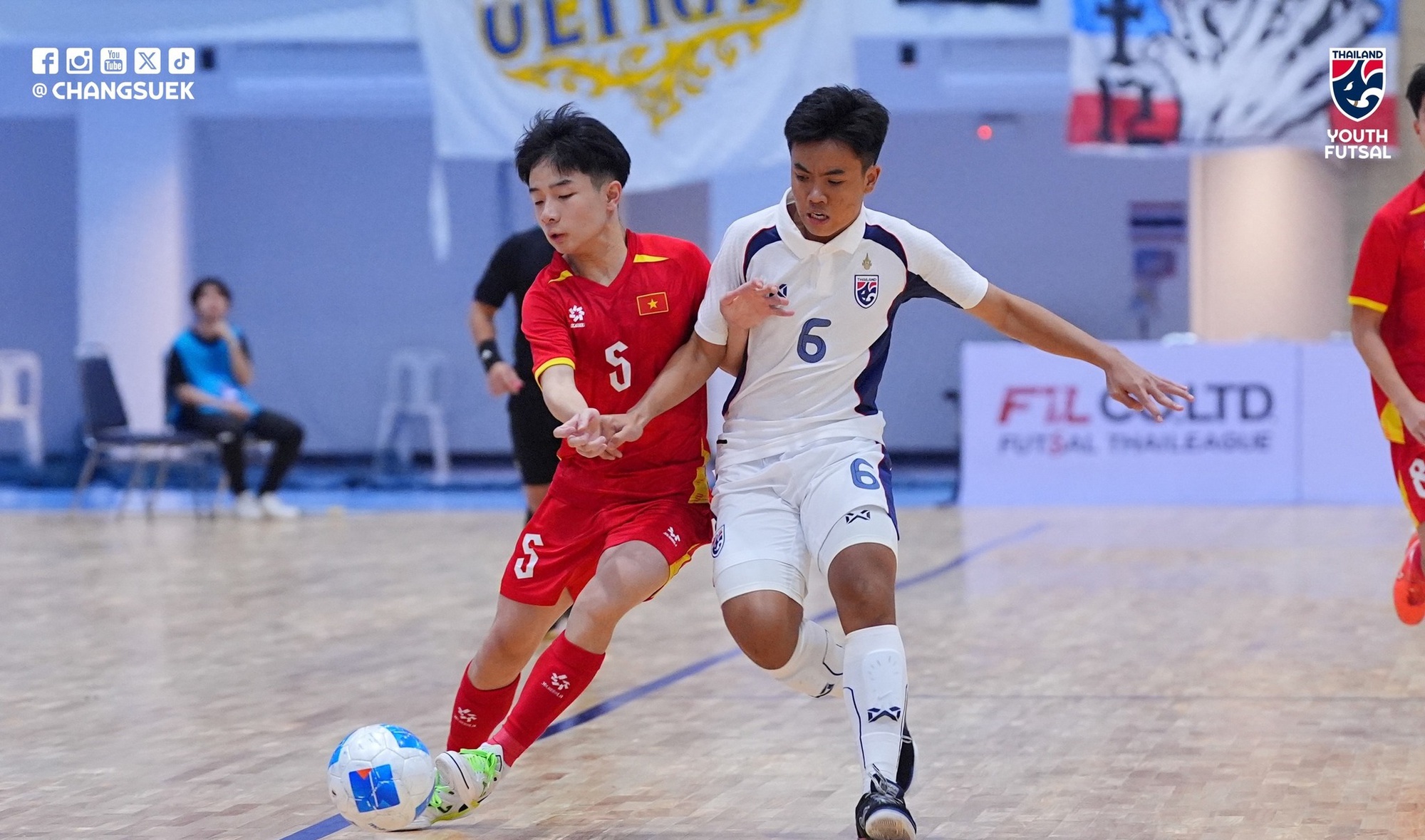 Thua sốc, tuyển Việt Nam trắng tay tại giải Đ&ocirc;ng Nam &Aacute; - Ảnh 1.