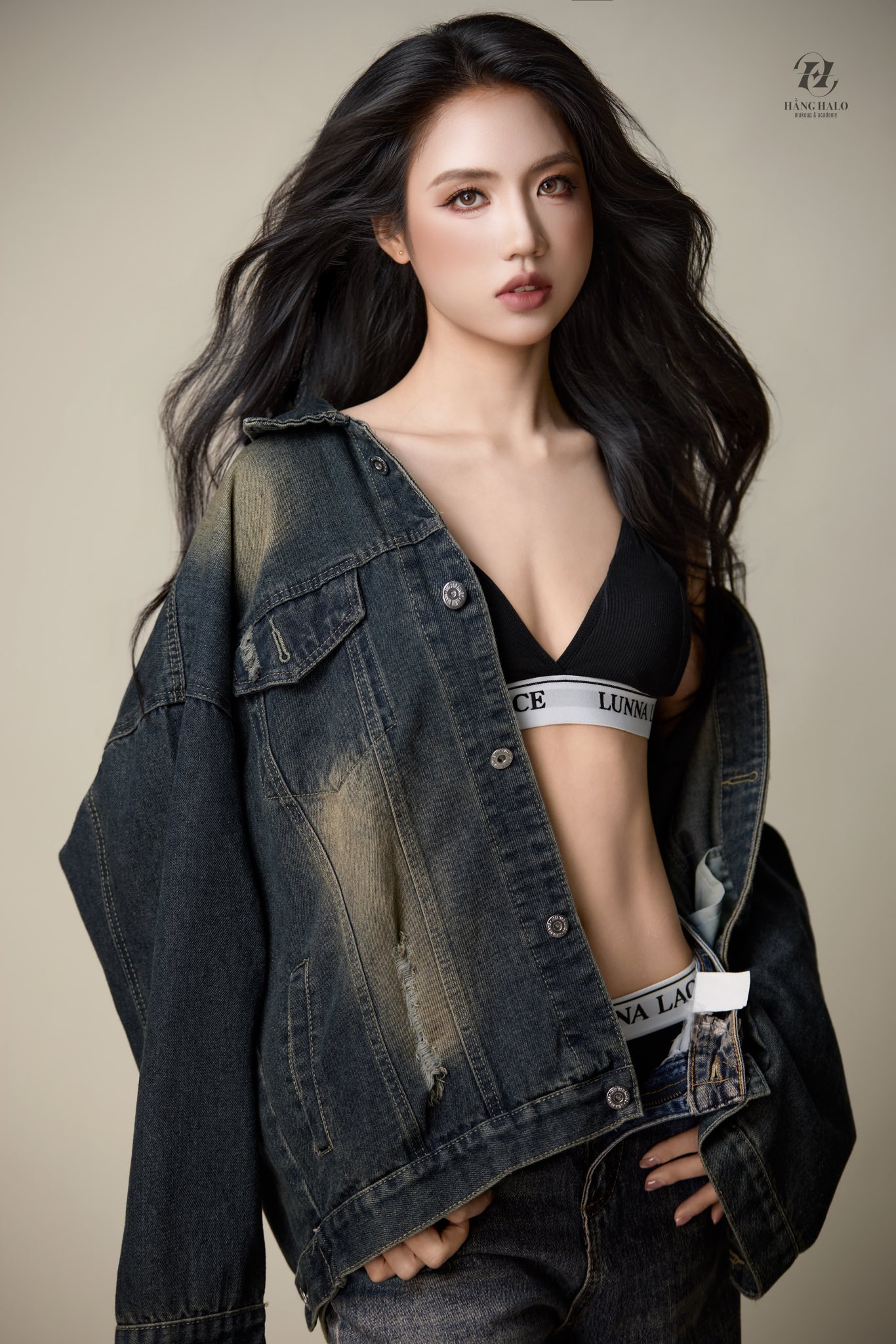 Hotgirl tuyển nữ Việt Nam Trần Thị Duyên diện nội y sexy, khoe body cực phẩm, khác hẳn lúc thi đấu SEA Games- Ảnh 3. Hotgirl tuyển nữ Việt Nam Trần Thị Duyên diện nội y sexy, khoe body cực phẩm, khác hẳn lúc thi đấu SEA Games- Ảnh 3.