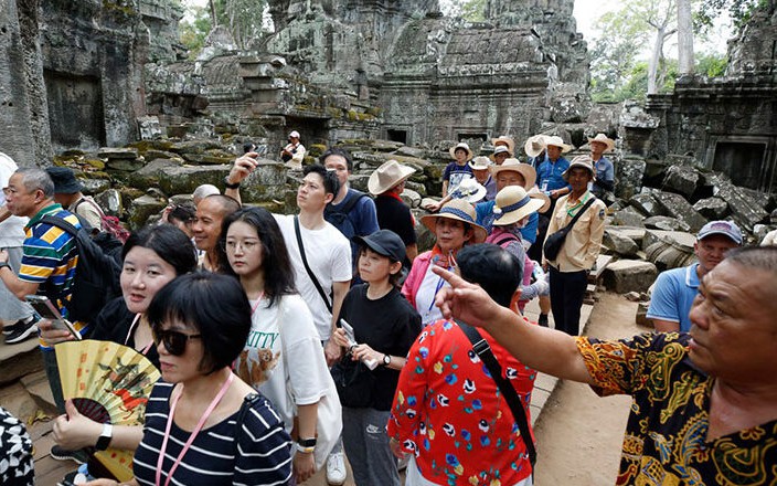 Vừa ngừng bắn, viện trợ Trung Quốc đ&atilde; tới Phnom Penh: H&eacute; lộ số tiền Bắc Kinh đề nghị Campuchia, Th&aacute;i Lan - Ảnh 2.