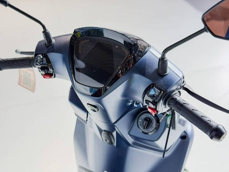 Giảm gi&aacute; 1,5 tỷ đồng vẫn ế ẩm: Bong b&oacute;ng xe điện Trung Quốc x&igrave; hơi, đến &lsquo;&ocirc;ng vua&rsquo; BYD cũng bất ngờ lao dốc gần 27% doanh số - Ảnh 2.