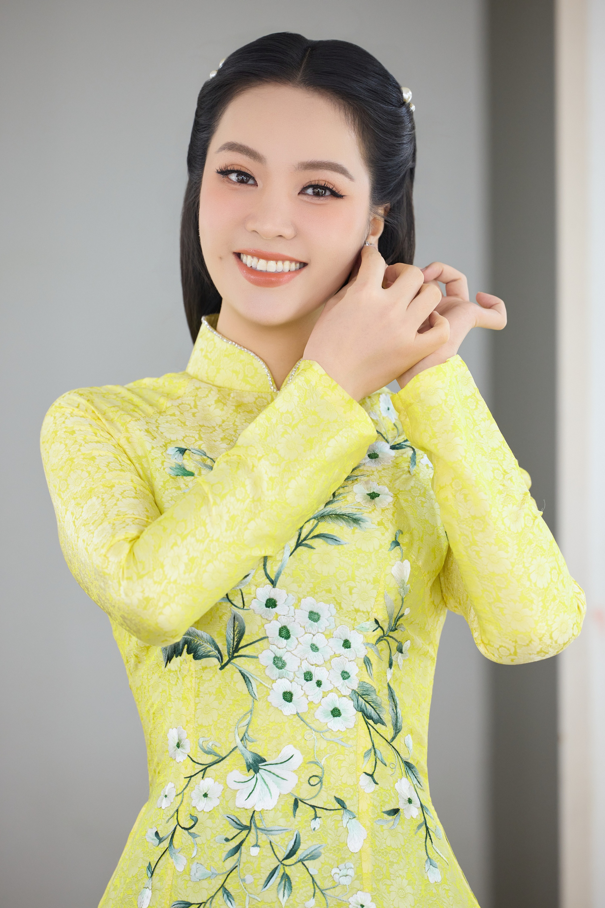 &Aacute; hậu Thụy V&acirc;n - MC Hạnh Ph&uacute;c c&ugrave;ng dẫn loạt sự kiện lớn cuối năm- Ảnh 6.