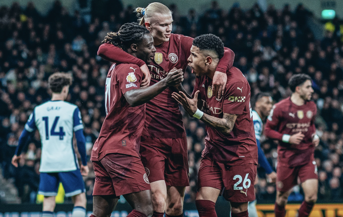 Haaland ngất ngây hạnh phúc khi gia nhập "Câu lạc bộ 100 bàn" - Ảnh 6.