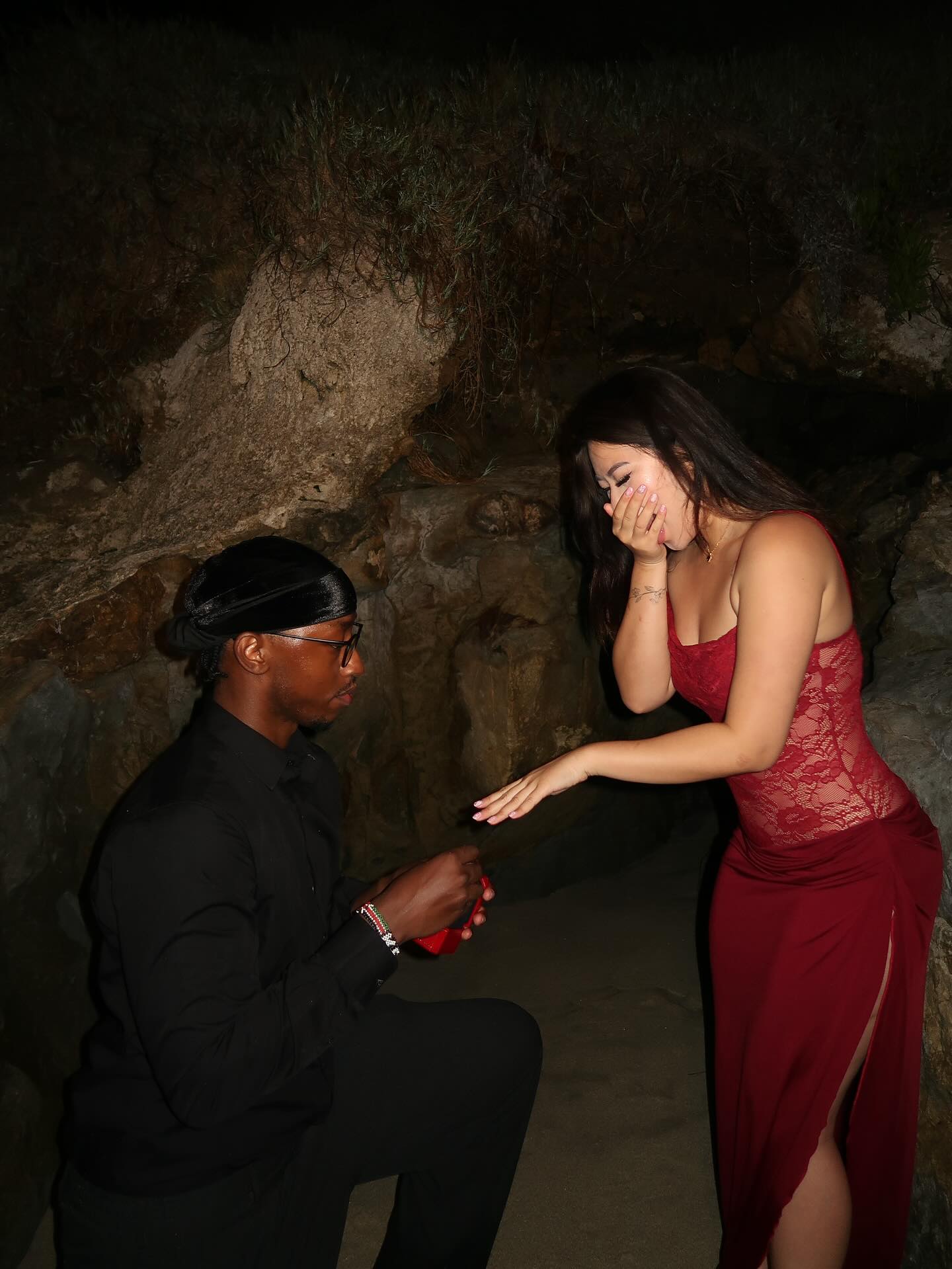 Bộ ảnh cưới cô dâu Việt và chú rể châu Phi viral nhất lúc này- Ảnh 9. Bộ ảnh cưới cô dâu Việt và chú rể châu Phi viral nhất lúc này- Ảnh 9.