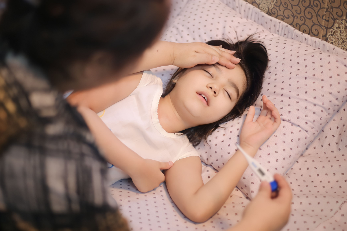 3 Bệnh Truyền Nhiễm Được Bộ Y Tế Bổ Sung Vào Danh Mục Nhóm A - “Bệnh Cần Giám Sát Chặt”: Nguy Hiểm Thế Nào?- Ảnh 3.