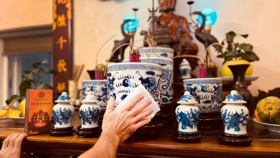 3 dấu hiệu trên bát hương cho thấy gia đình đang được phù hộ- Ảnh 2. 3 dấu hiệu trên bát hương cho thấy gia đình đang được phù hộ- Ảnh 2.