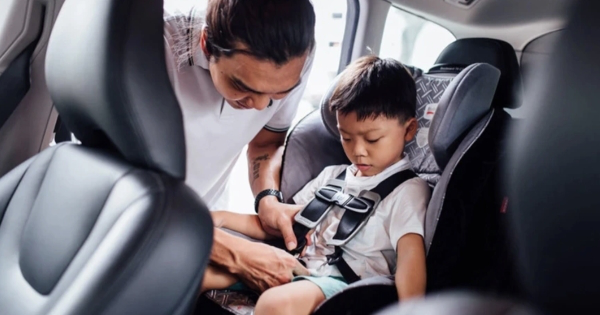 Đại diện Cục Cảnh sát giao thông: Trang bị ghế trẻ em trên ô tô có thể giảm từ 50 đến 70% mức độ chấn thương và nguy cơ tử vong- Ảnh 2.
