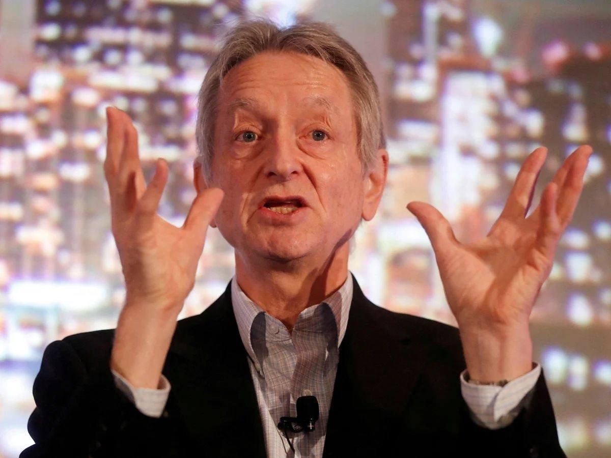 Ba “Cha đẻ” kiệt xuất giới khoa học tranh luận về một lĩnh vực trị giá hàng nghìn tỷ USD tại Việt Nam - Ảnh 2.