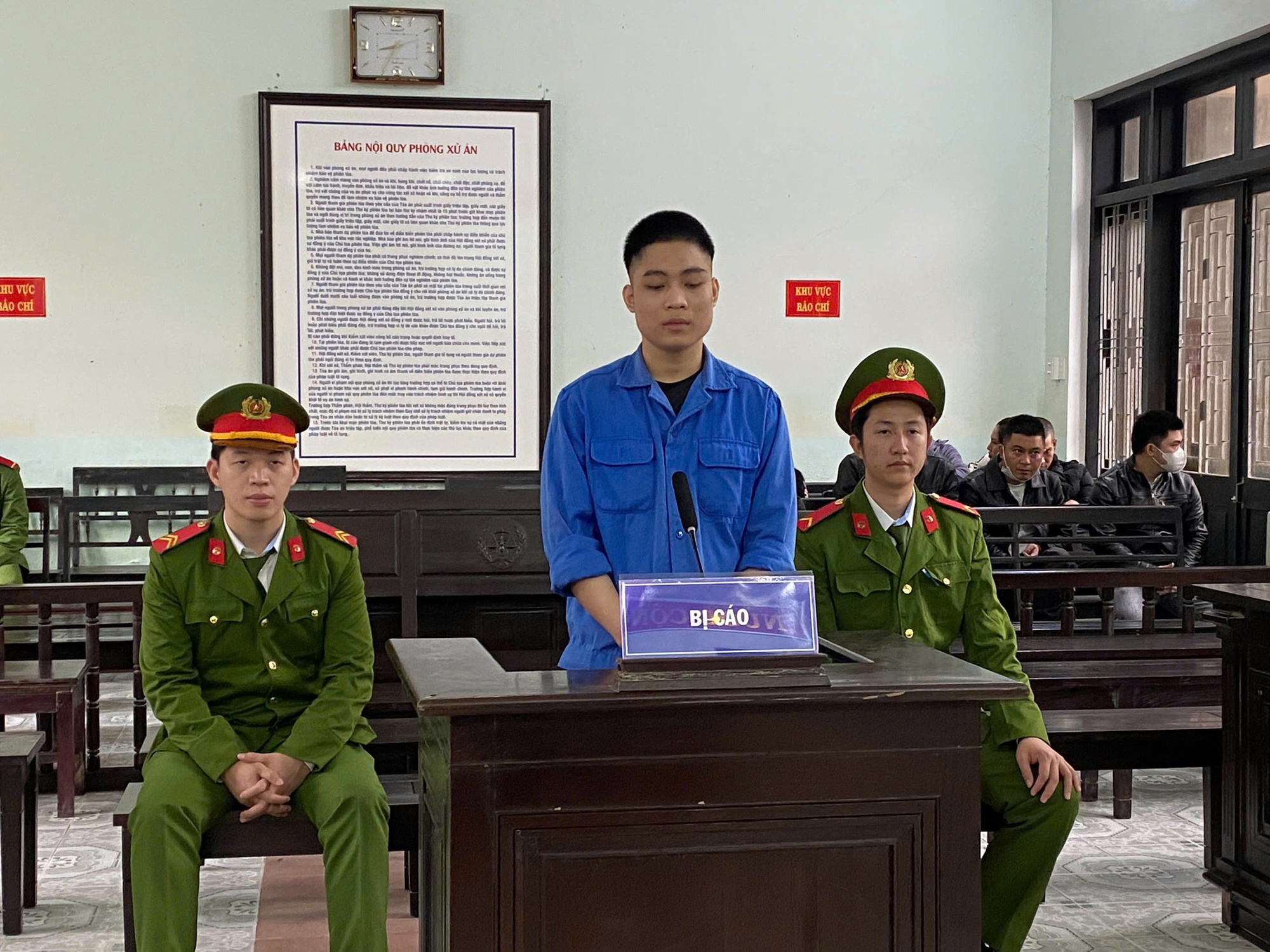 Lê Ngọc Hải nhận án 16 năm tù vì Tàng trữ ma túy trong hộp mật ong nghệ đen - Ảnh 1.