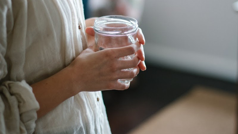 Người uống nước thường xuyên sau khi thức dậy buổi sáng, sau 3 tháng cơ thể có thể xuất hiện 6 thay đổi- Ảnh 1.