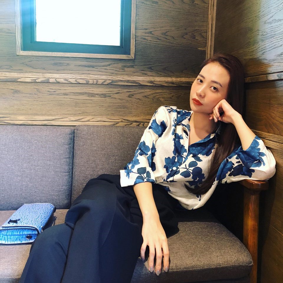 Nữ ca sĩ dân tộc Tày đổi đời nhờ làm vợ đại gia phố núi, con trai tập đoàn nghìn tỷ - Ảnh 1.