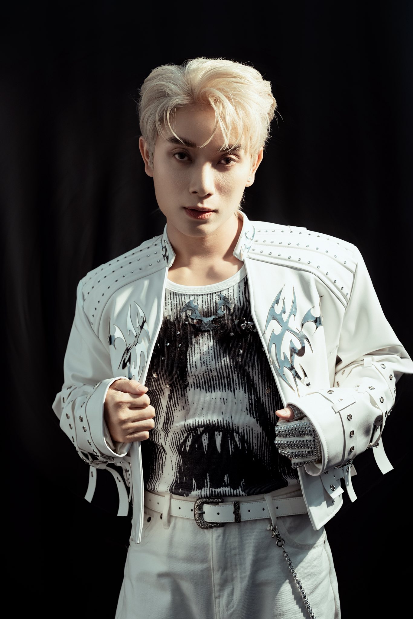 - Ảnh 3. - Ảnh 3.