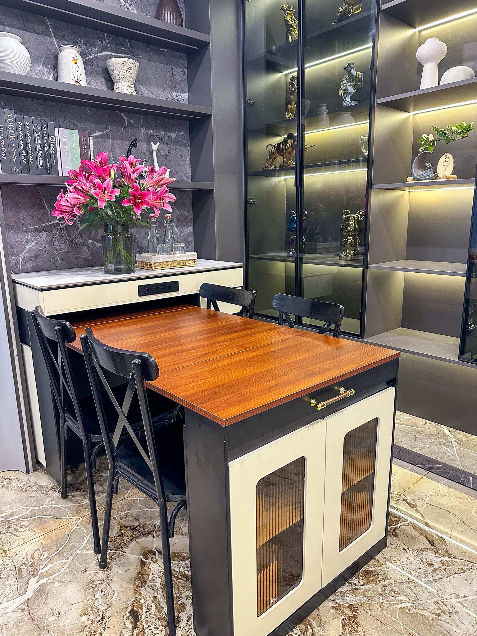 Mẹo dọn nh&agrave; "cuốn chiếu" chỉ 45 ph&uacute;t cho 6 tầng nh&agrave; của vợ đảm H&agrave; Nội: Nh&agrave; thơm lừng, sạch từng ng&oacute;c ng&aacute;ch - Ảnh 3.