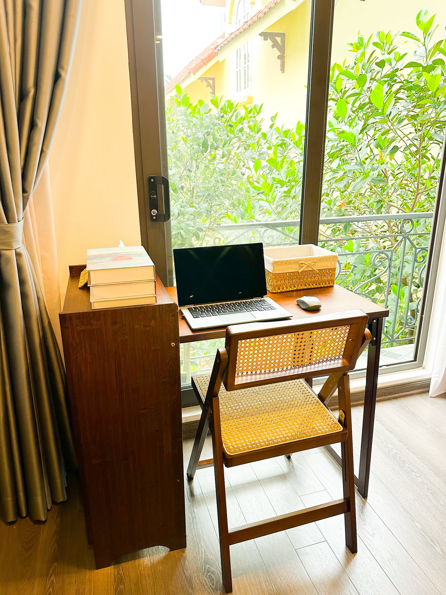 Mẹo dọn nh&agrave; "cuốn chiếu" chỉ 45 ph&uacute;t cho 6 tầng nh&agrave; của vợ đảm H&agrave; Nội: Nh&agrave; thơm lừng, sạch từng ng&oacute;c ng&aacute;ch - Ảnh 4.