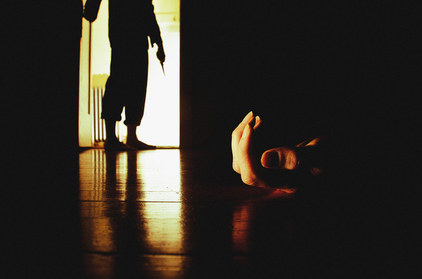 C&acirc;u chuyện về gia đ&igrave;nh tử vong trong tầng hầm do củ khoai t&acirc;y - Ảnh 2.