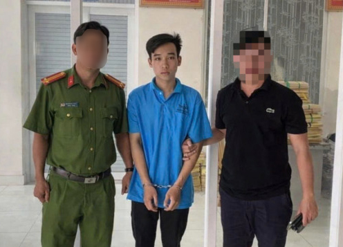 Bắt giữ đối tượng truy nã Trương Văn Đảm Sau khi lẩn trốn qua nhiều tỉnh , thành phố - Ảnh 1. Bắt giữ đối tượng truy nã Trương Văn Đảm Sau khi lẩn trốn qua nhiều tỉnh , thành phố - Ảnh 1.