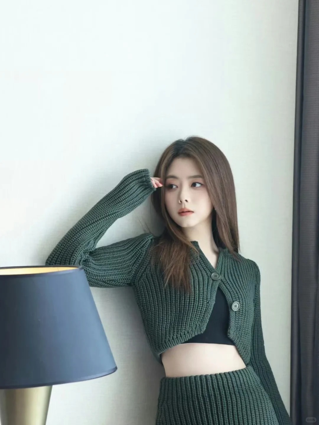 Soi tướng mặt Đàm Tùng Vận: Không cằm V-line vẫn là "nữ thần thanh xuân", sở hữu nét "hút lộc" nhiều phụ nữ ao ước - Ảnh 9. Soi tướng mặt Đàm Tùng Vận: Không cằm V-line vẫn là "nữ thần thanh xuân", sở hữu nét "hút lộc" nhiều phụ nữ ao ước - Ảnh 9.