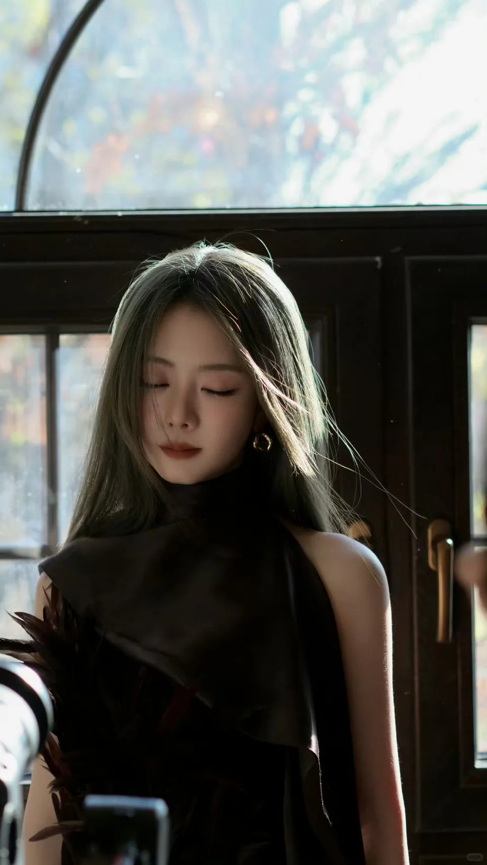 Soi tướng mặt Đàm Tùng Vận: Không cằm V-line vẫn là "nữ thần thanh xuân", sở hữu nét "hút lộc" nhiều phụ nữ ao ước - Ảnh 7. Soi tướng mặt Đàm Tùng Vận: Không cằm V-line vẫn là "nữ thần thanh xuân", sở hữu nét "hút lộc" nhiều phụ nữ ao ước - Ảnh 7.