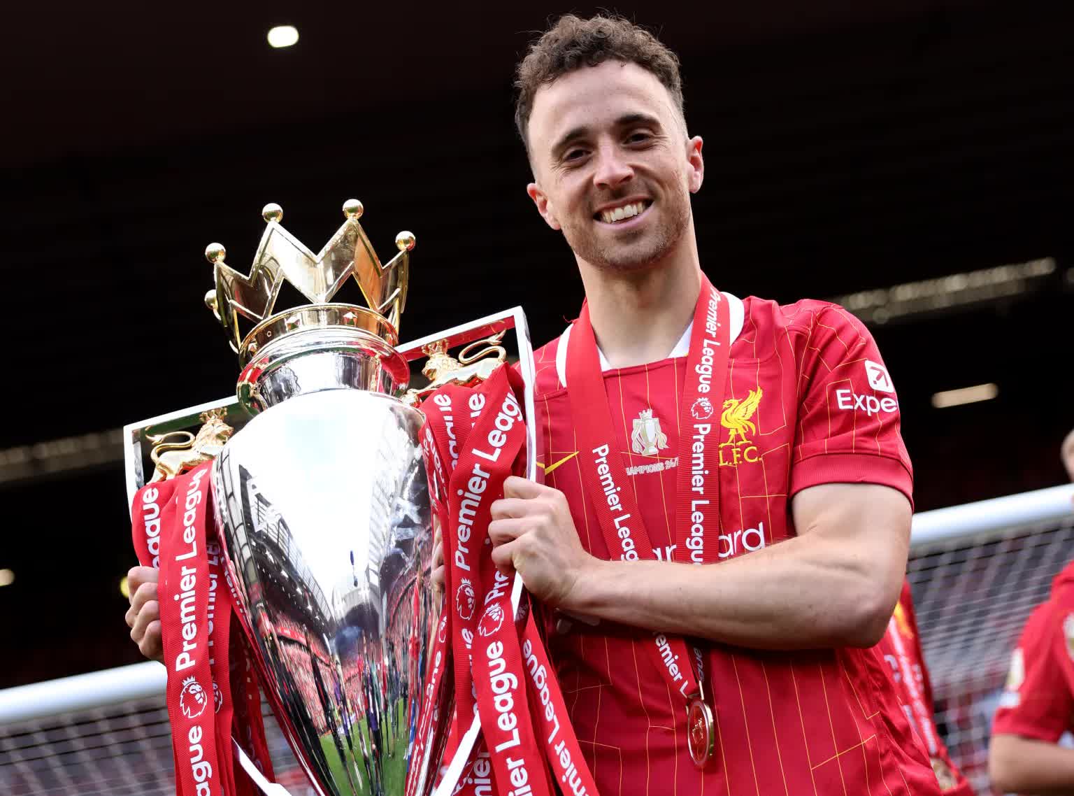 Năm 2025 phủ bóng tang tóc thể thao thế giới: Diogo Jota gặp tai nạn thảm khốc, Ricky Hatton tự tử, loạt sao qua đời- Ảnh 1. Năm 2025 phủ bóng tang tóc thể thao thế giới: Diogo Jota gặp tai nạn thảm khốc, Ricky Hatton tự tử, loạt sao qua đời- Ảnh 1.