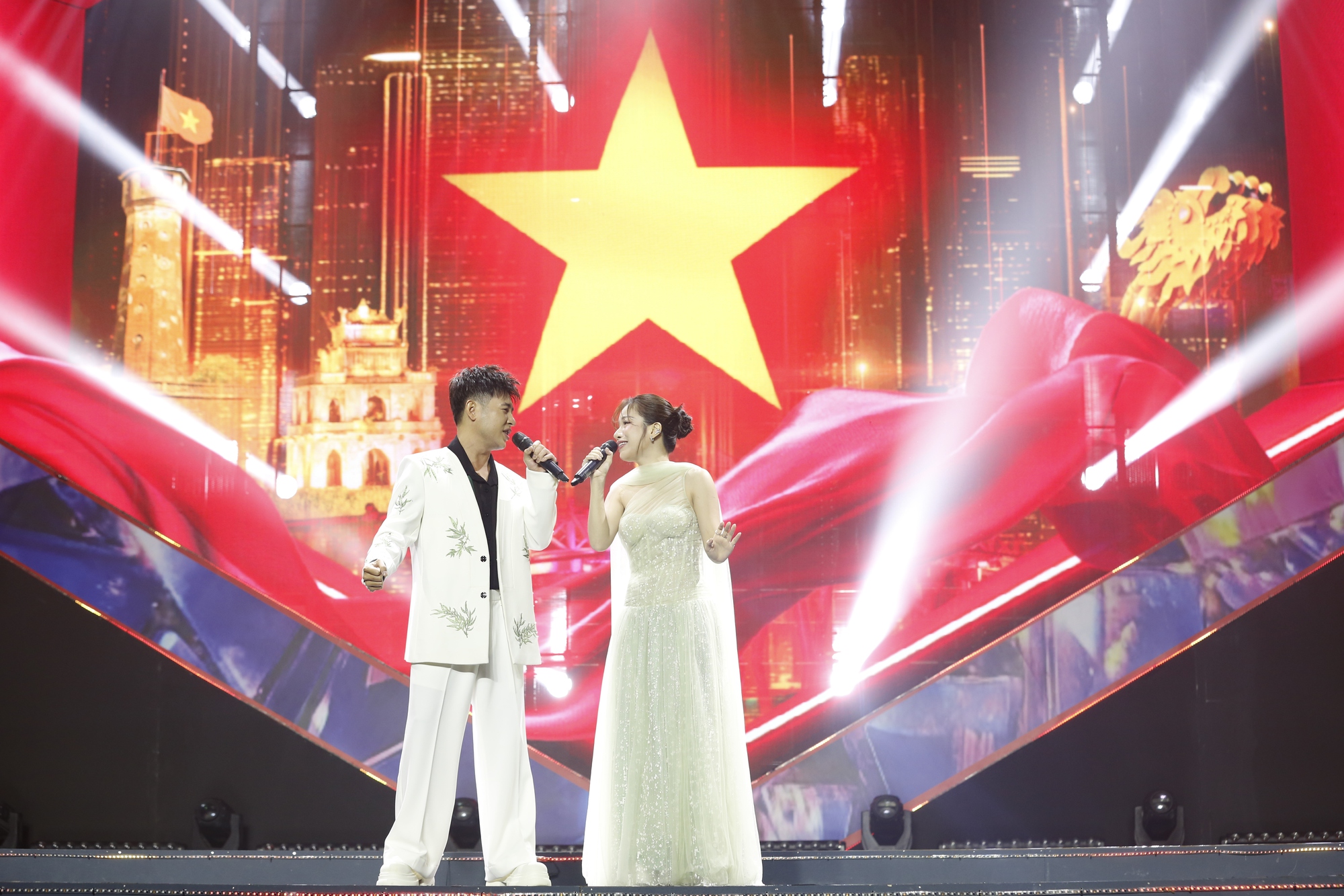 MC Diễm Quỳnh hé lộ về VTV Countdown 2026, dàn sao "khủng" góp mặt - Ảnh 3.