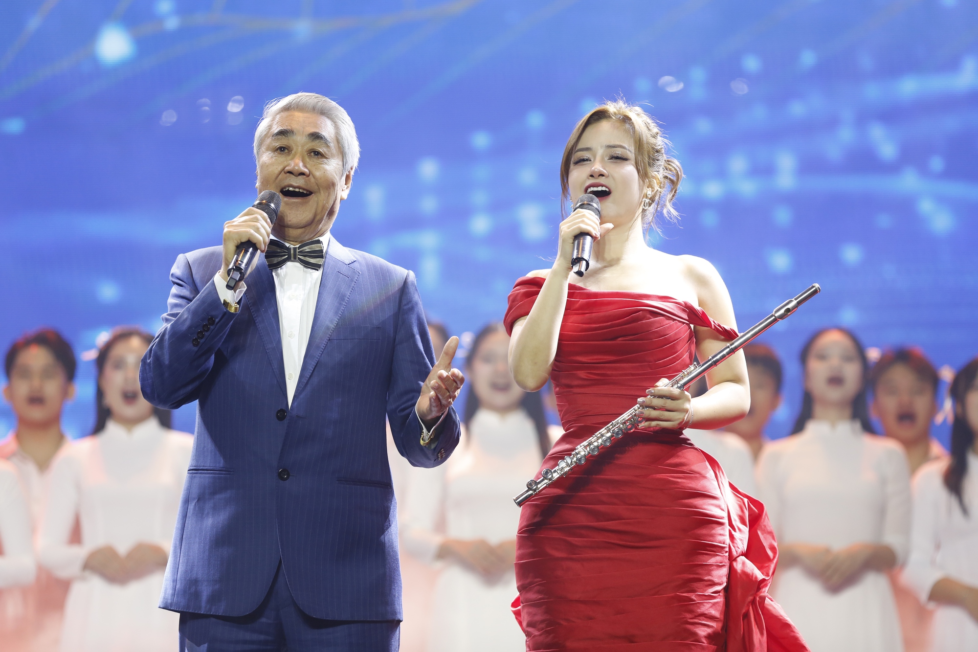 MC Diễm Quỳnh hé lộ về VTV Countdown 2026, dàn sao "khủng" góp mặt - Ảnh 2.