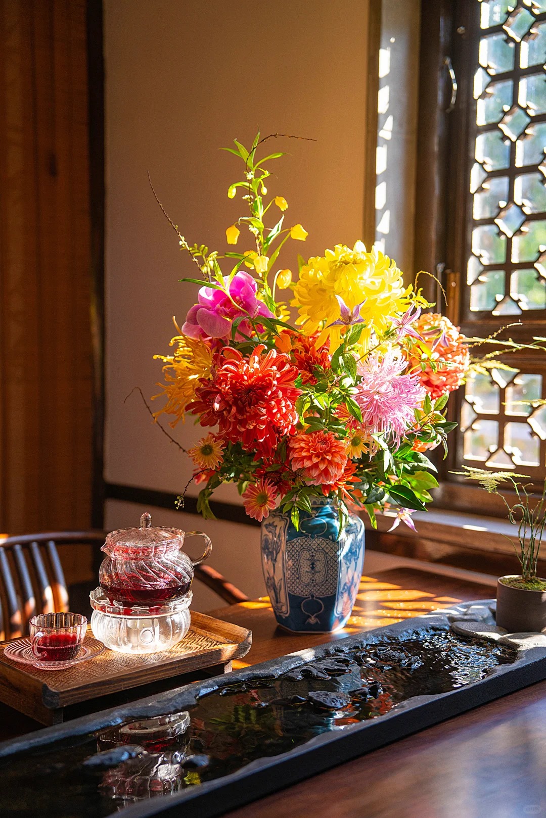 Không chỉ đẹp, đây là lý do người xưa dặn nhất định phải bày hoa cúc ngày Tết để gọi "dương khí" vào nhà - Ảnh 11. Không chỉ đẹp, đây là lý do người xưa dặn nhất định phải bày hoa cúc ngày Tết để gọi "dương khí" vào nhà - Ảnh 11.