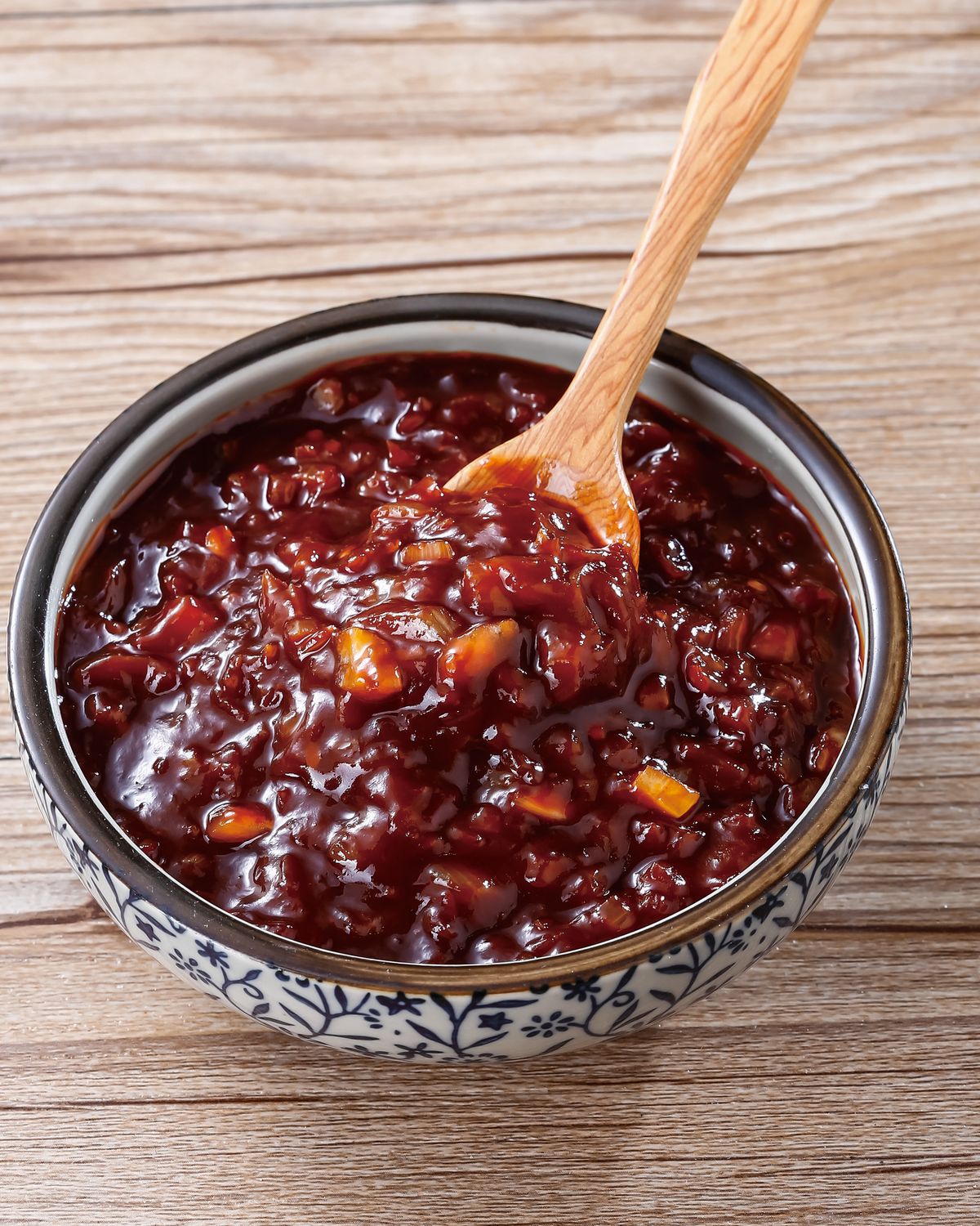 Người đ&agrave;n &ocirc;ng su&yacute;t mất thận v&igrave; ăn qu&aacute; nhiều loại gia vị n&agrave;y: Kh&ocirc;ng phải muối - Ảnh 2.