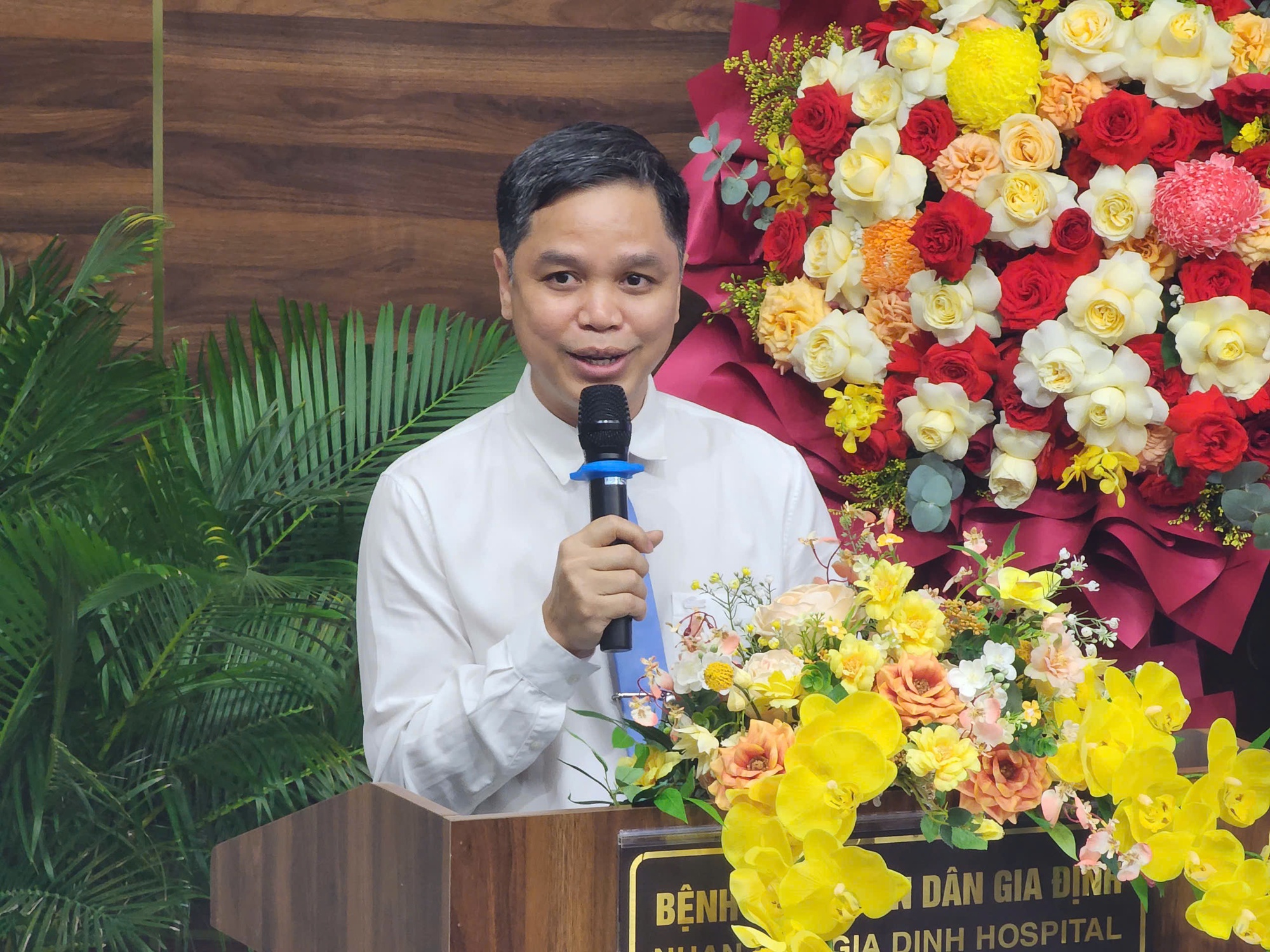 Đối Diện Chợ Bến Thành Sẽ Có Bệnh Viện Trăm Tỷ - Ảnh 1.