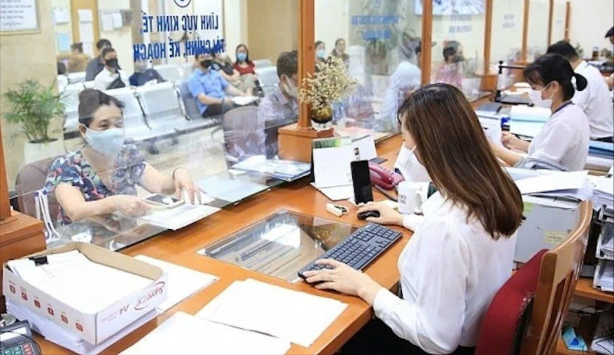 Bộ Nội vụ quy định tuyển dụng vi&ecirc;n chức dựa tr&ecirc;n vị tr&iacute; việc l&agrave;m - Ảnh 1.