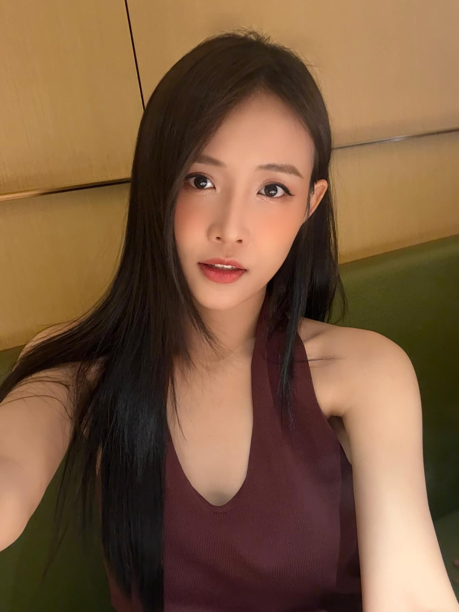 Chuyện gì đã xảy ra với Trương Mỹ Nhân - vợ Phí Ngọc Hưng?- Ảnh 10. Chuyện gì đã xảy ra với Trương Mỹ Nhân - vợ Phí Ngọc Hưng?- Ảnh 10.