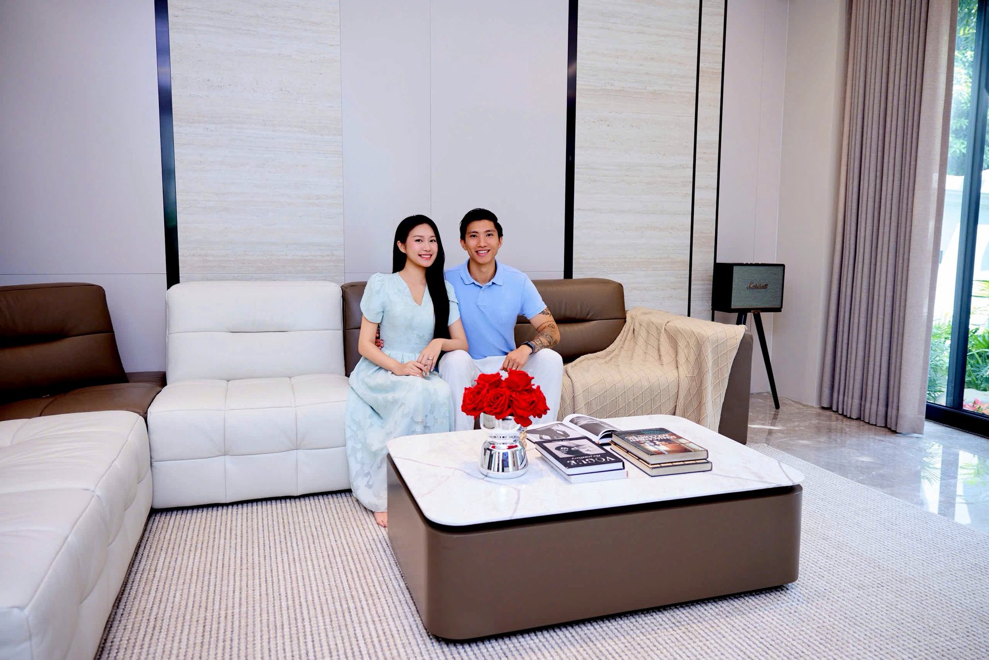 Đoàn Văn Hậu cùng loạt tuyển thủ xây biệt thự chục tỷ năm 2025, nhưng sổ đỏ phố cổ của Duy Mạnh mới oách!- Ảnh 3.