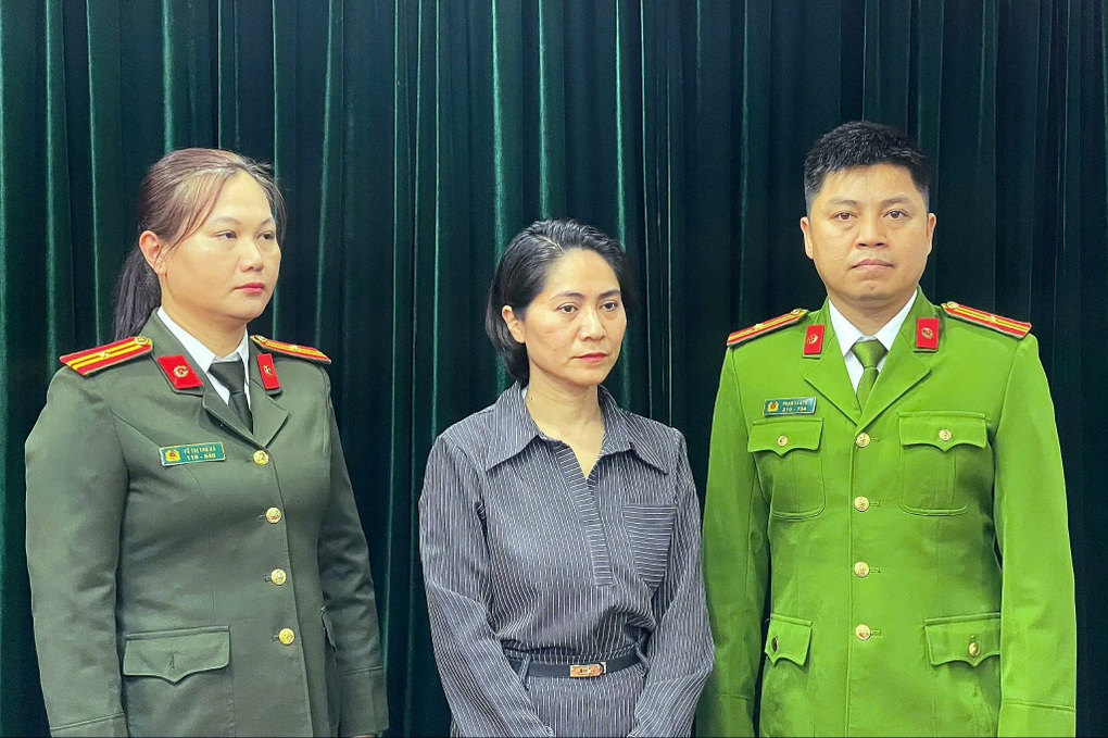 Giám đốc show về Đây Bốn Cánh Chim Trời bị khởi tố vì Lừa đảo tài sản - Ảnh 1.