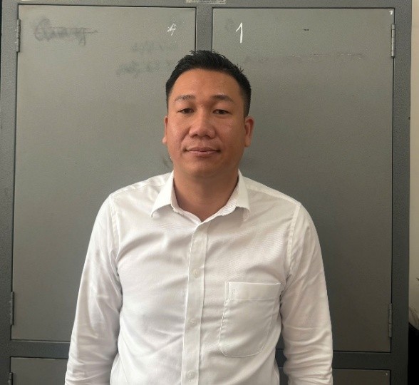 Bắt tạm giam giám đốc Trần Văn Kiên và phó giám đốc Phạm Khắc Học - Ảnh 1.