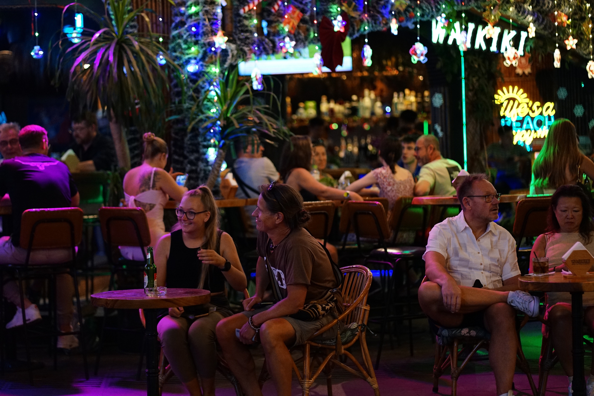 H&igrave;nh ảnh g&acirc;y cho&aacute;ng tại Hồ Gươm d&ugrave; mới 21h ng&agrave;y cuối năm- Ảnh 27.