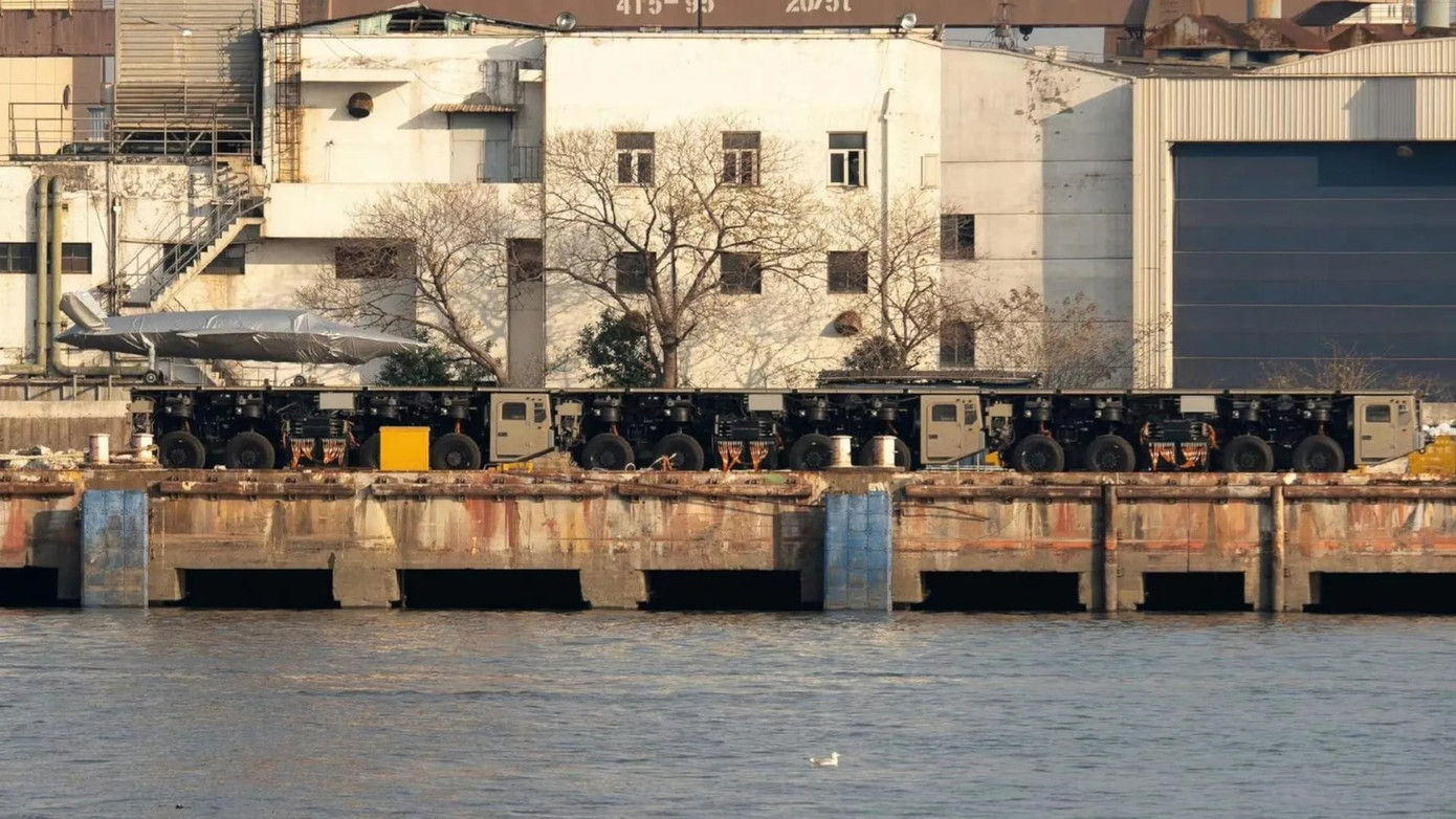 Hệ thống ph&oacute;ng điện từ di động Trung Quốc: C&ocirc;ng nghệ UAV ti&ecirc;n tiến - Ảnh 1.