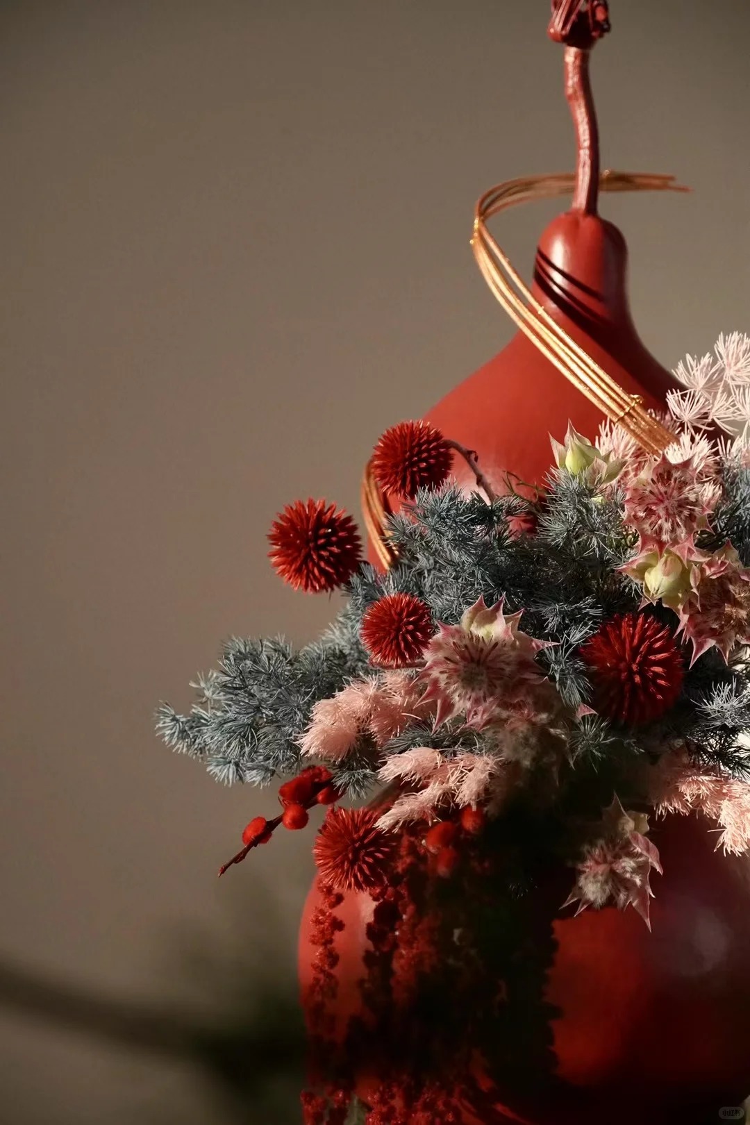 Chuyện chiếc Hồ L&ocirc;: Từ quả bầu kh&ocirc; g&oacute;c bếp đến "bảo vật" phong thủy h&uacute;t lộc v&agrave;o nh&agrave;- Ảnh 14.