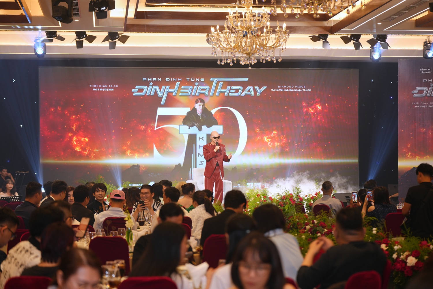 Phan Đinh Tùng tuổi 50: Khẳng định tham vọng trở thành nghệ sĩ toàn cầu- Ảnh 1.