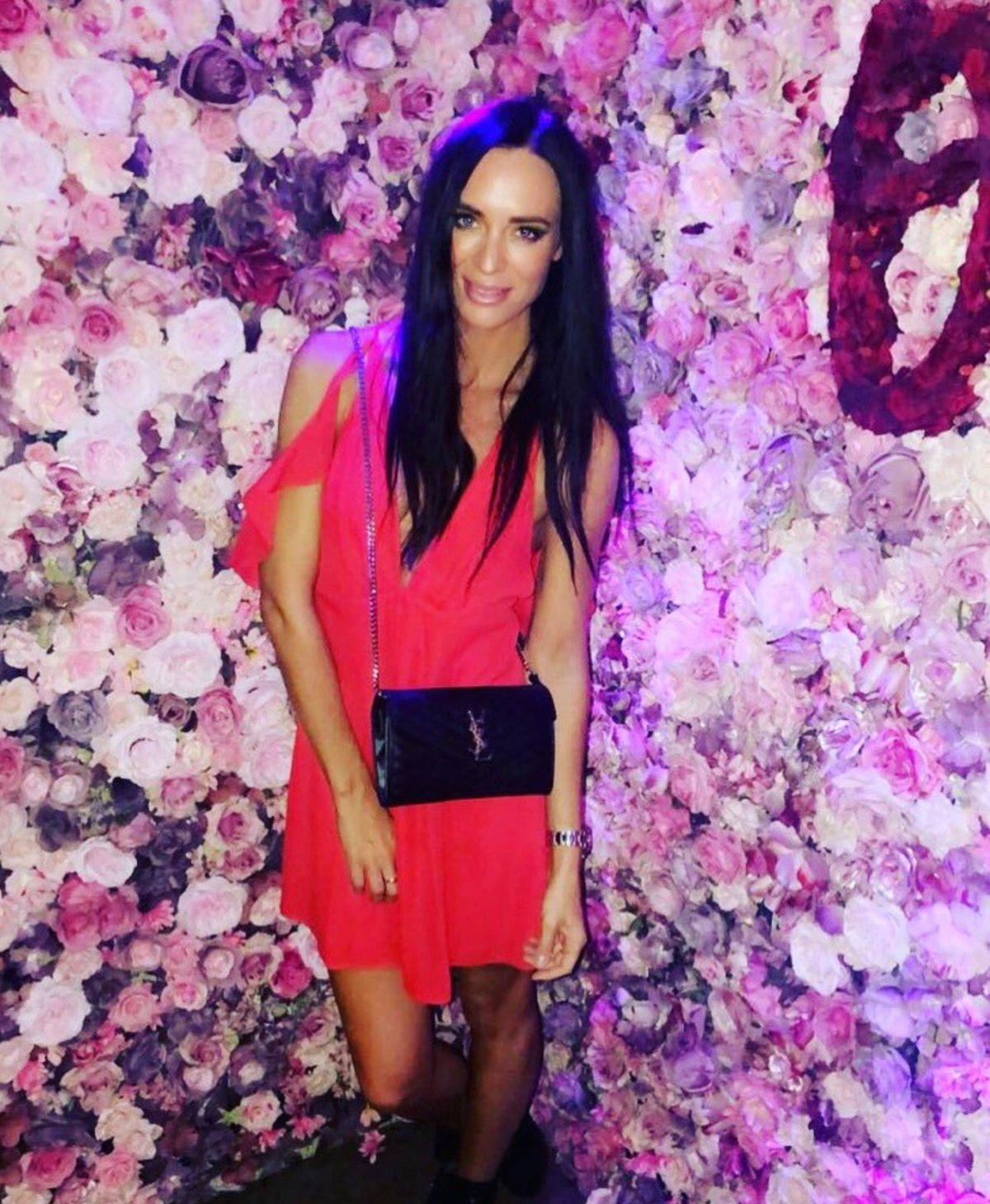 Biểu tượng MU "tòm tem" vợ em trai, "cặp kè" Hoa hậu, ly hôn đến với người mới vẫn ngoại tình với 8 phụ nữ - Ảnh 5.