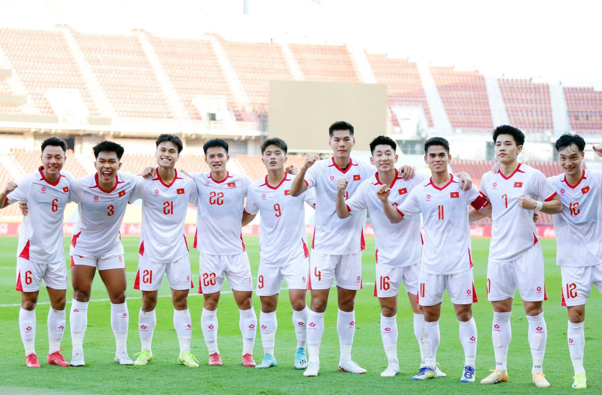 Thái Lan mắc lỗi nghiêm trọng với tuyển Việt Nam, fan lên tiếng: "Kỳ SEA Games tệ nhất dù chưa bắt đầu" - Ảnh 1.