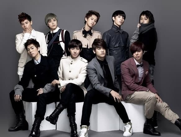 - Ảnh 4. - Ảnh 4.