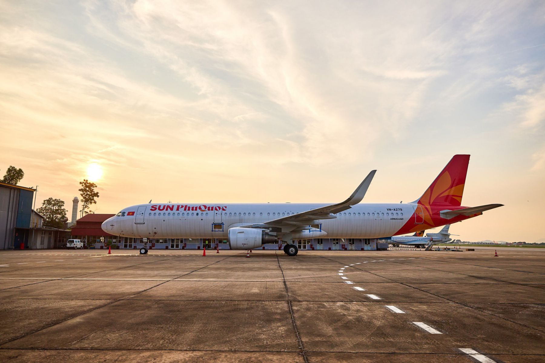 H&atilde;ng h&agrave;ng kh&ocirc;ng mới nhất Việt Nam ch&iacute;nh thức được cấp ph&eacute;p khai th&aacute;c quốc tế, đ&oacute;n nhiều t&agrave;u bay "khủng" - Ảnh 1.