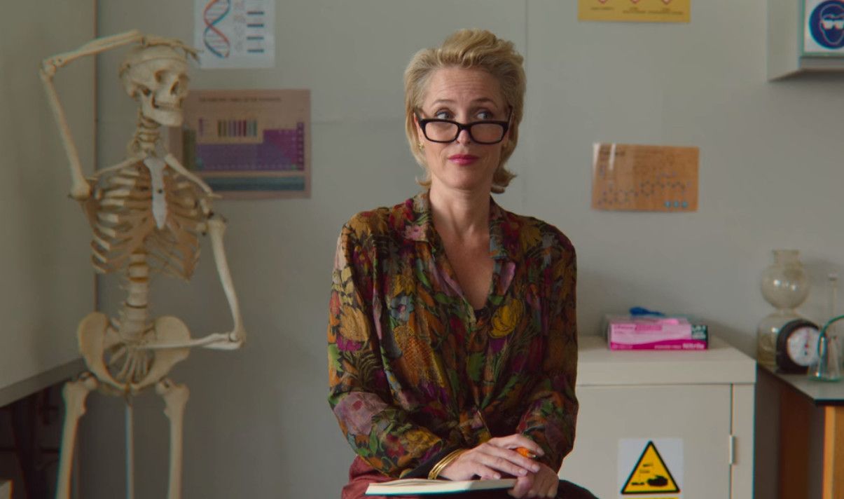 Xem phim Sex Education, nghe đến câu này mà tôi giật mình: Bao lâu nay tôi đã quá u mê, suýt thì hại con mình- Ảnh 1.