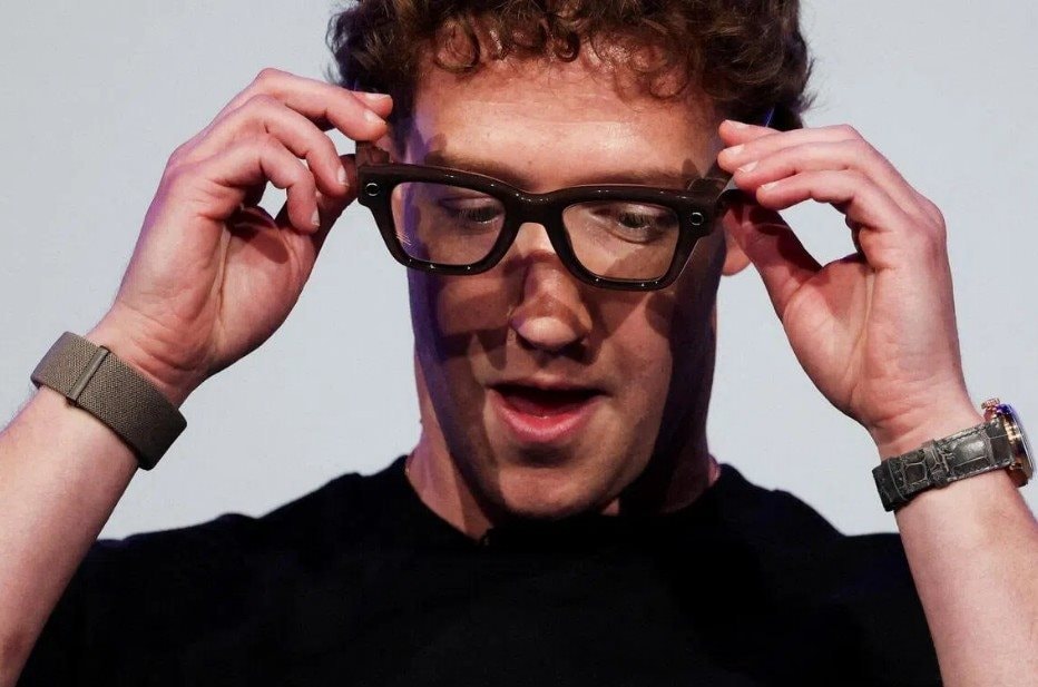 Mark Zuckerberg cắt giảm ngân sách metaverse: Giấc mơ vũ trụ ảo suy thóai sau 4 năm - Ảnh 1.