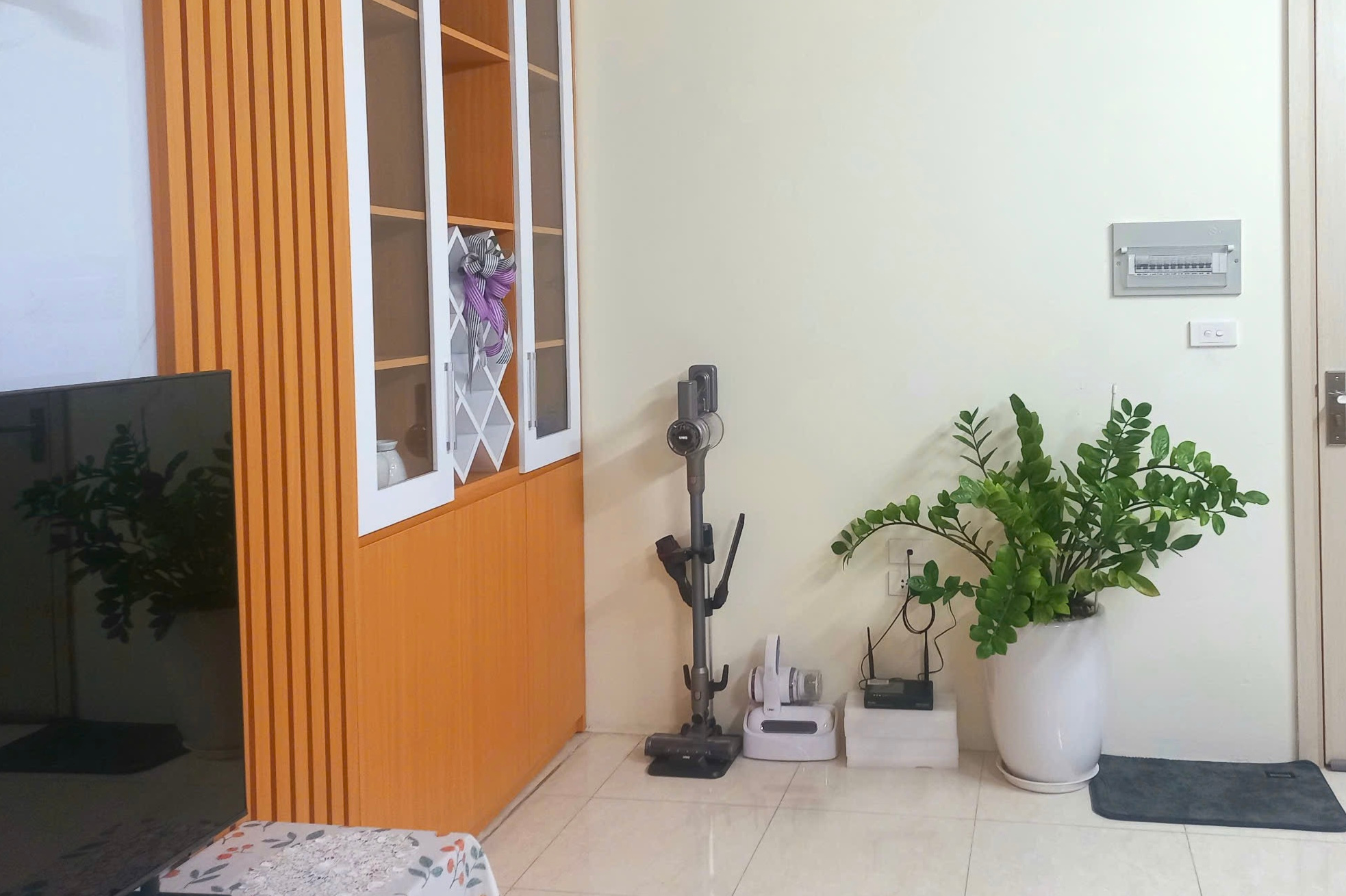 Chuyện nhà cửa năm nay hơi buồn: Cố mua thì long đong, đi thuê lại lận đận?- Ảnh 2.