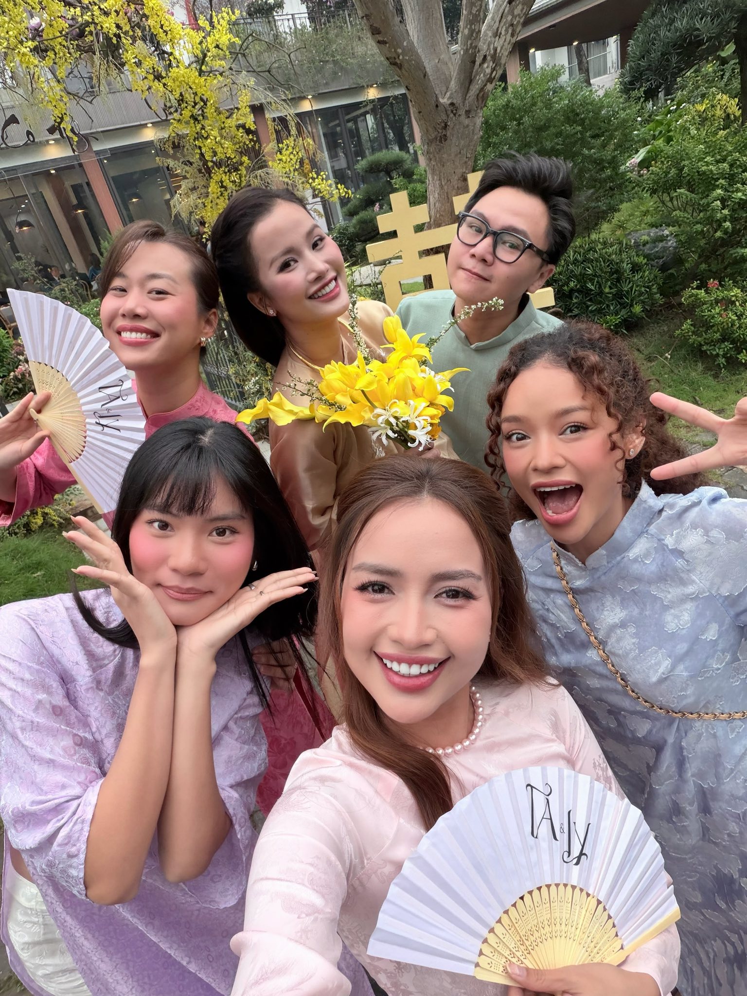 1 Á hậu tổ chức đám cưới sáng nay: Ngọc Châu góp mặt, lộ cơ ngơi của chú rể doanh nhân!- Ảnh 5. 1 Á hậu tổ chức đám cưới sáng nay: Ngọc Châu góp mặt, lộ cơ ngơi của chú rể doanh nhân!- Ảnh 5.