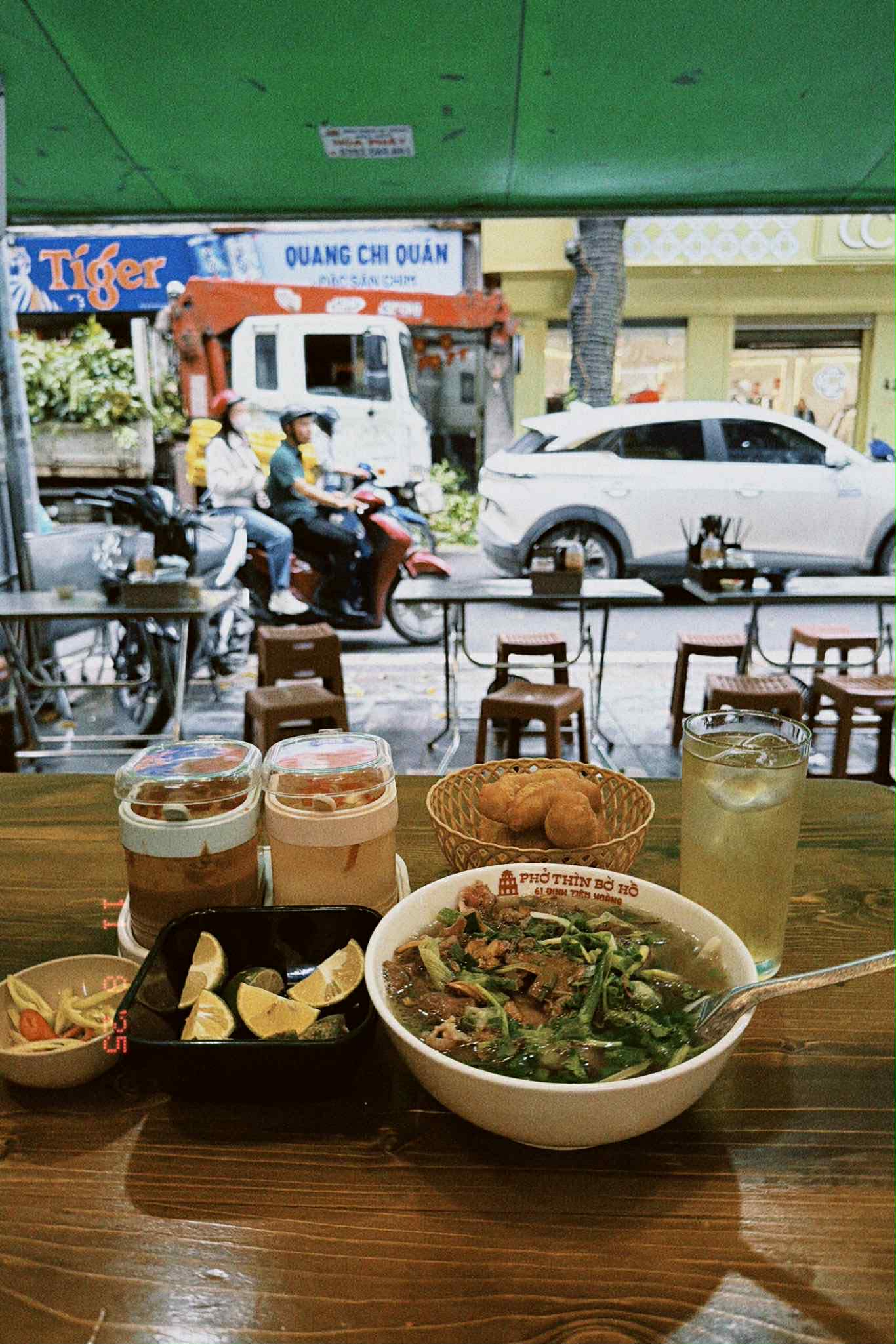 Buộc phải di dời, phở Thìn Bờ Hồ sẽ đi đâu về đâu?- Ảnh 7.