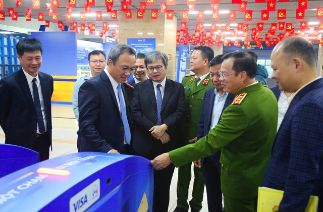 Thay đổi quan trọng, chưa từng có đối với tất cả hành khách đi tàu metro Cát Linh - Hà Đông từ hôm nay- Ảnh 1.