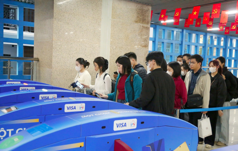 Thay đổi quan trọng, chưa từng có đối với tất cả hành khách đi tàu metro Cát Linh - Hà Đông từ hôm nay- Ảnh 2.