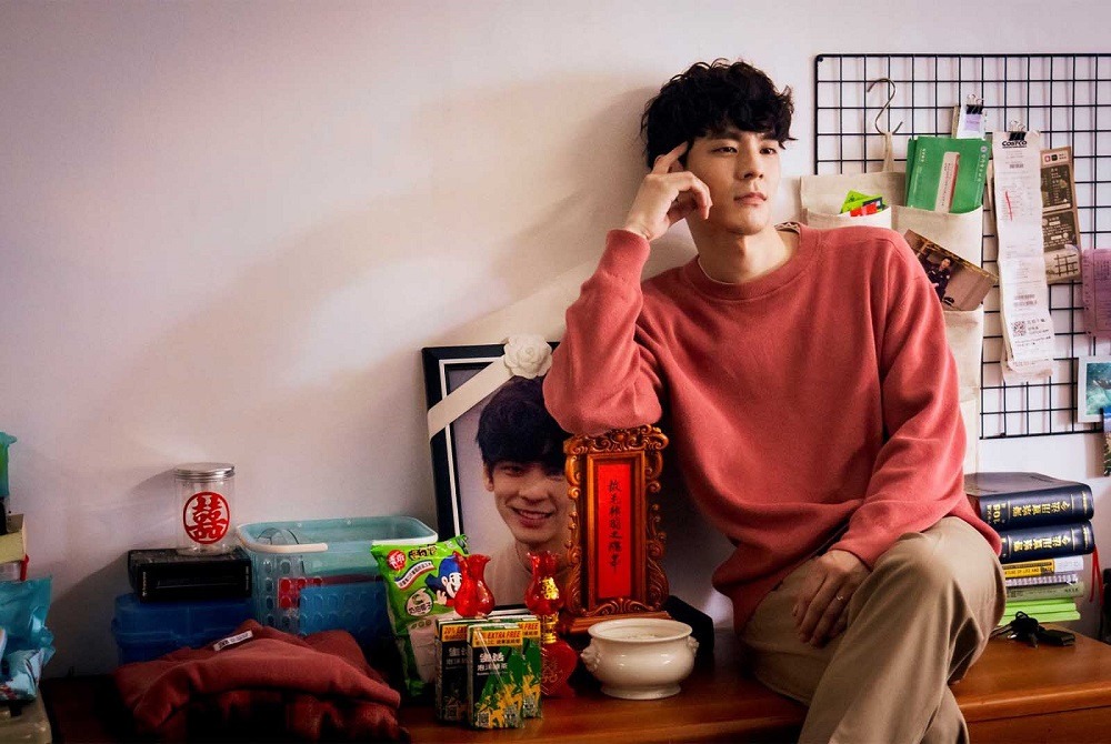 Tóm gọn "chồng yêu" của Hứa Quang Hán dạo chơi chợ Bến Thành, ăn vặt "hòa tan" như trai Việt thứ thiệt - Ảnh 13.