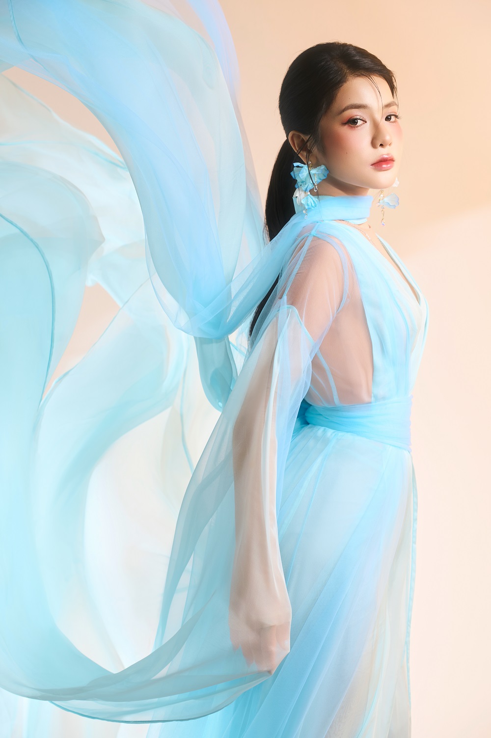 Bảo Yến Rosie ra MV "Bớt một lần ngốc" - Ảnh 4.